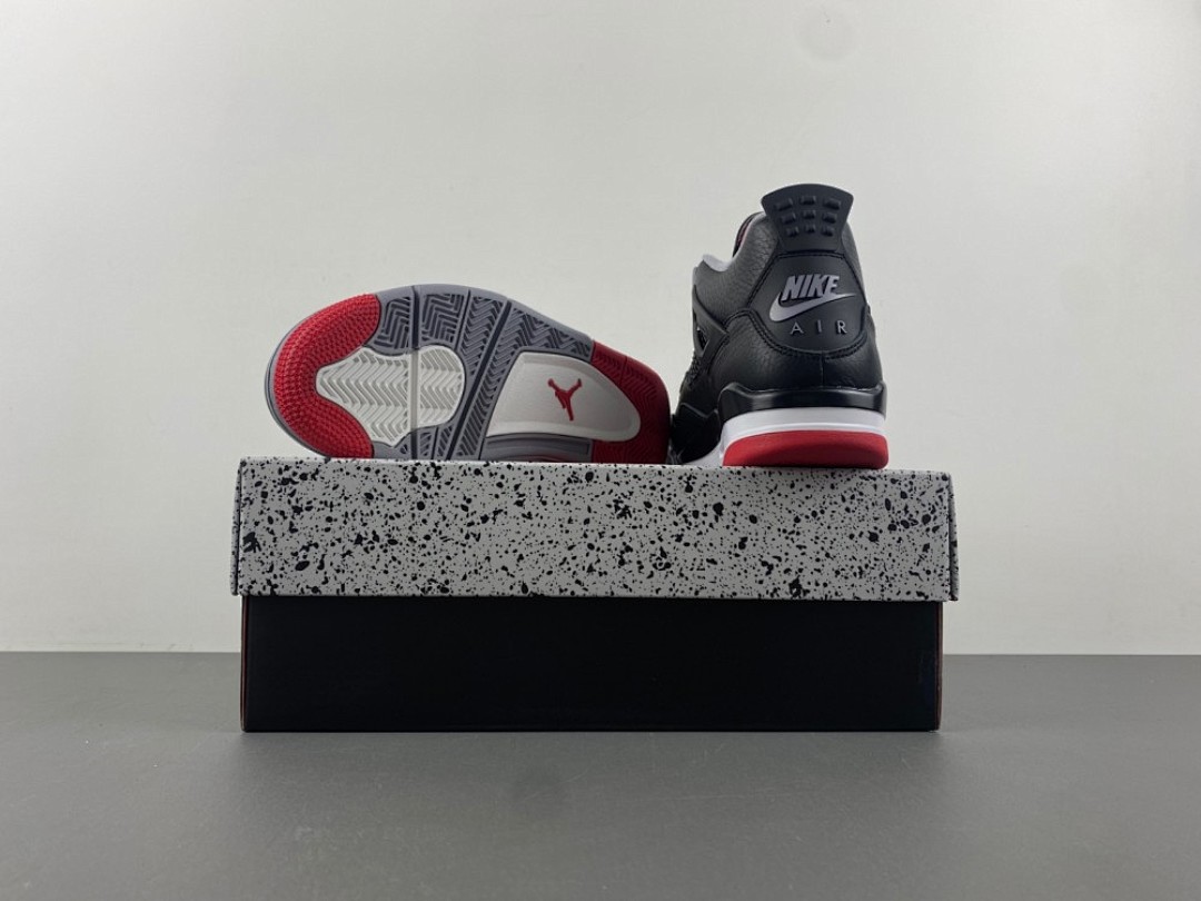 Bred (Reimagined) AJ4 photo 2