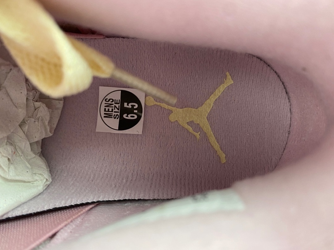 Iced Carmine AJ4 photo 5