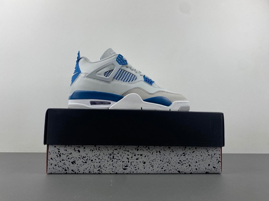 Air Jordan 4 Military Blue rep